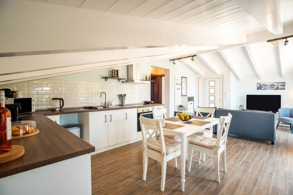 Verde Blue Attic Apartment in Corfu, Greece