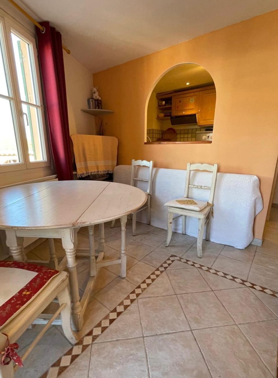 Appartement provençal cœur du village Apartment in Mandelieu-La Napoule