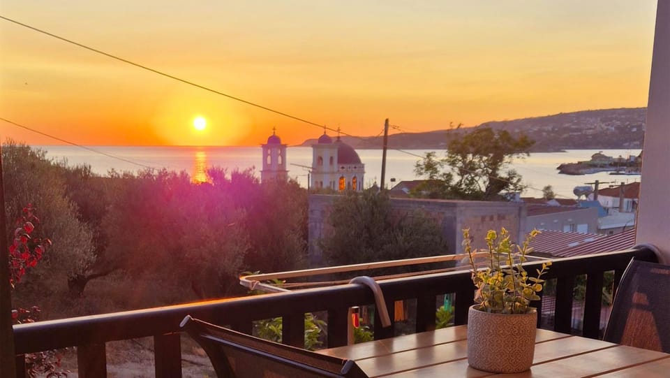 View (from property/room), View (from property/room), Balcony/Terrace, Balcony/Terrace, City view, City view, Sea view, Sea view, Sunrise