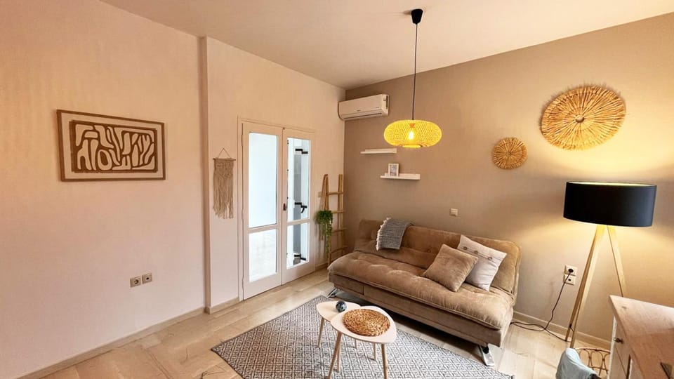 Living room, furniture