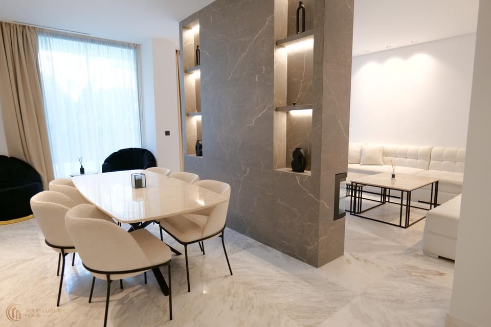 Living room, Seating area, Dining area
