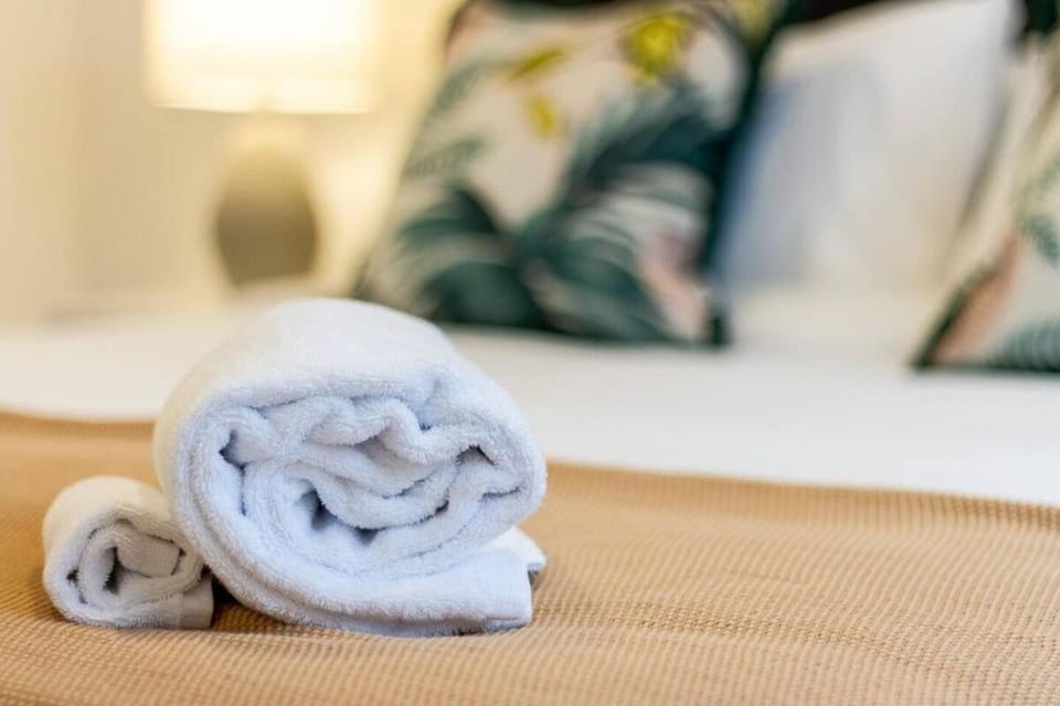 Bed, Decorative detail, Bedroom