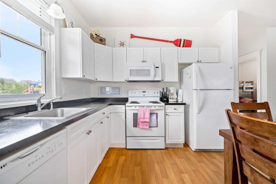 40 Meadow View House in New York