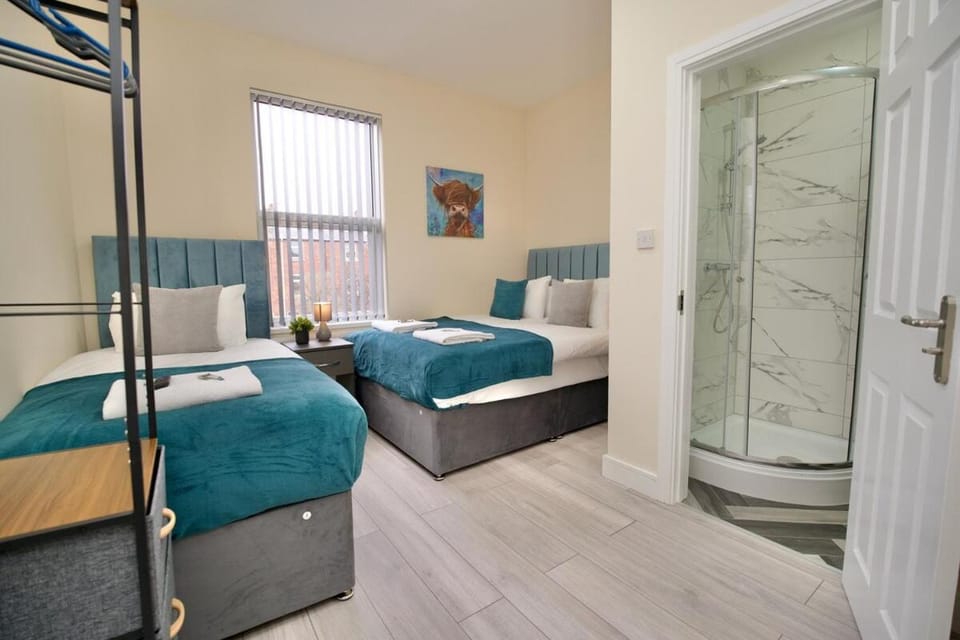 Bed, Photo of the whole room, Bedroom, towels, wardrobe