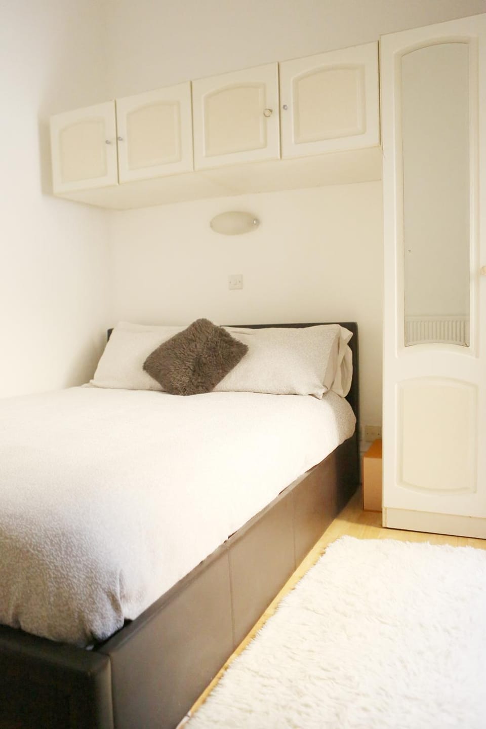 Bed, Bedroom, wardrobe