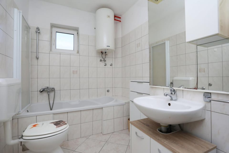 Toilet, Bathroom, Bath, towels