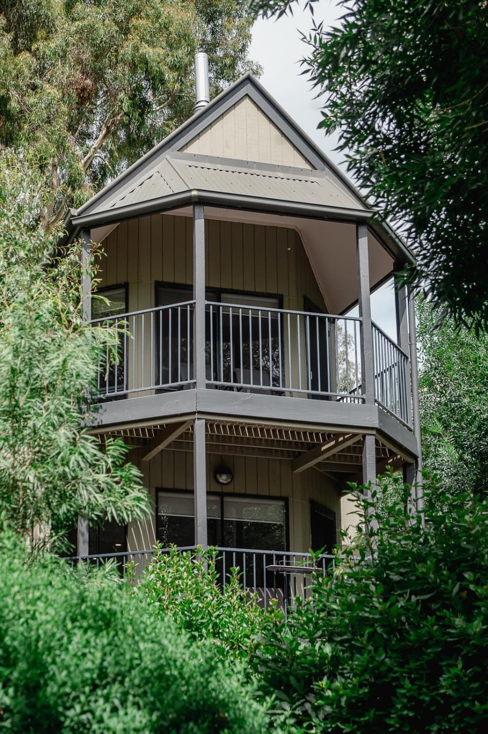 Acacia at Boardwalk Villas Metung Villa in Metung