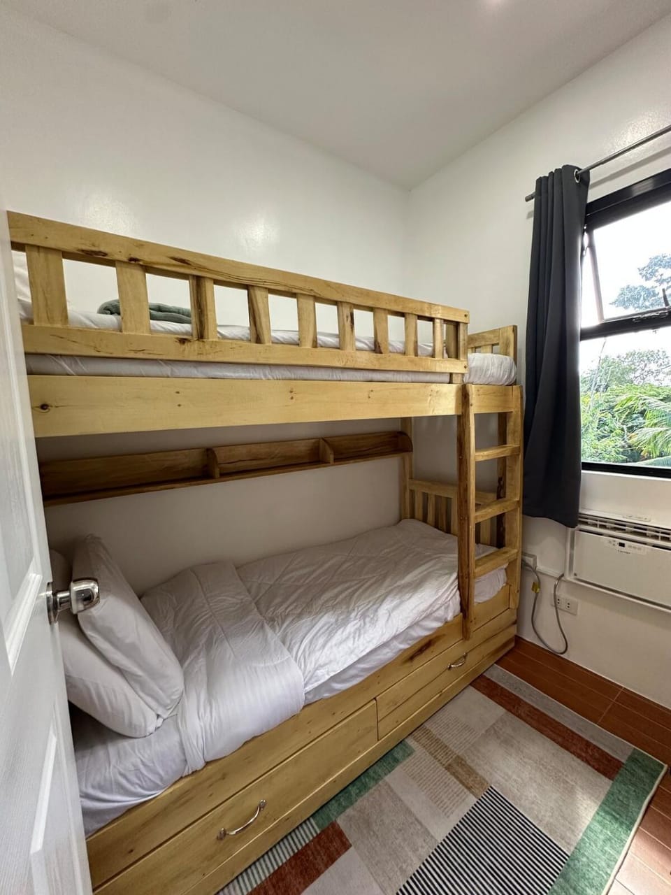 Bed, bunk bed