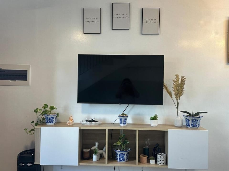 Communal lounge/ TV room, TV and multimedia