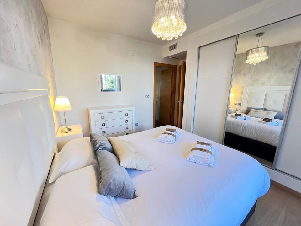 PUSHE Alhendin Shopping & Culture Apartment in Andalusia