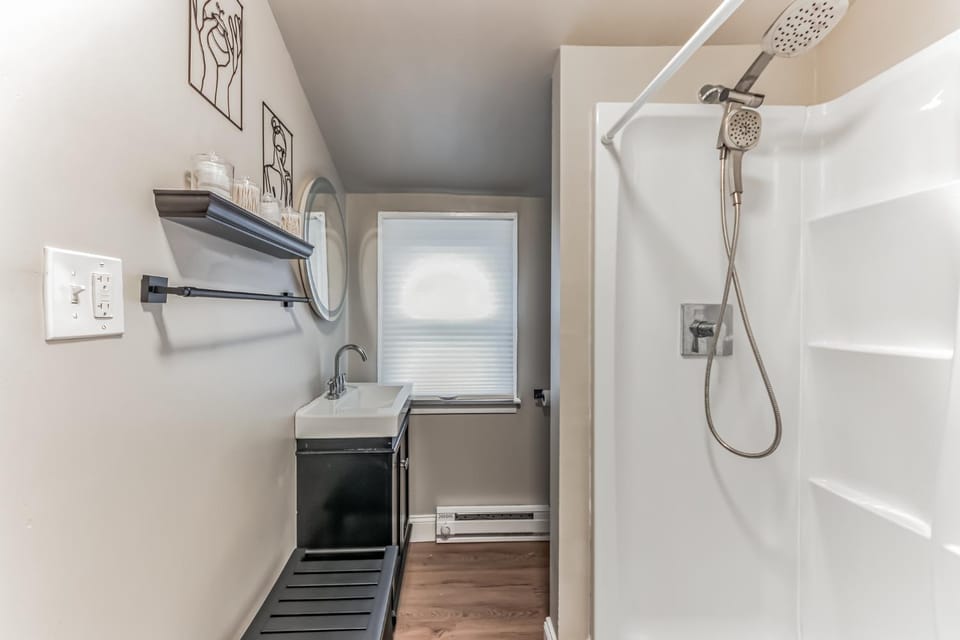 Shower, Bathroom