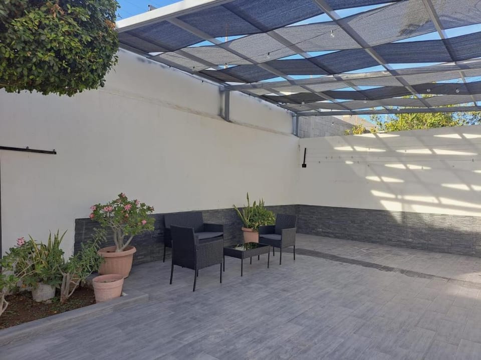 Patio, Balcony/Terrace