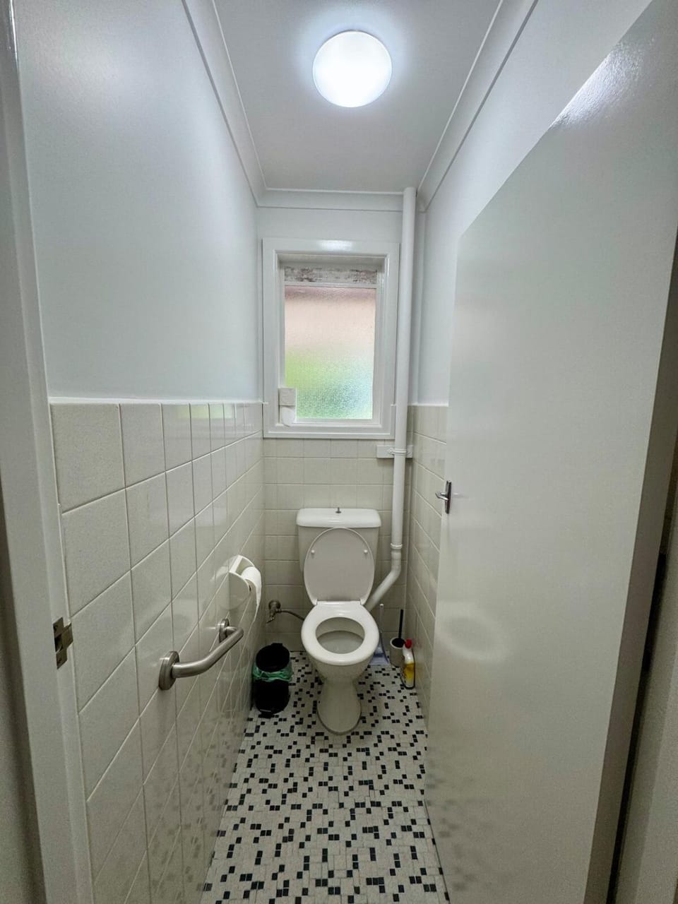 Elegant 4BR Home in Red Hill House in Canberra