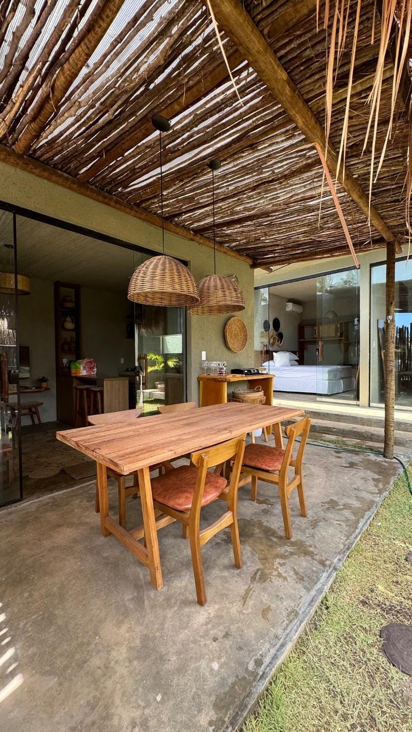 Patio, Dining area