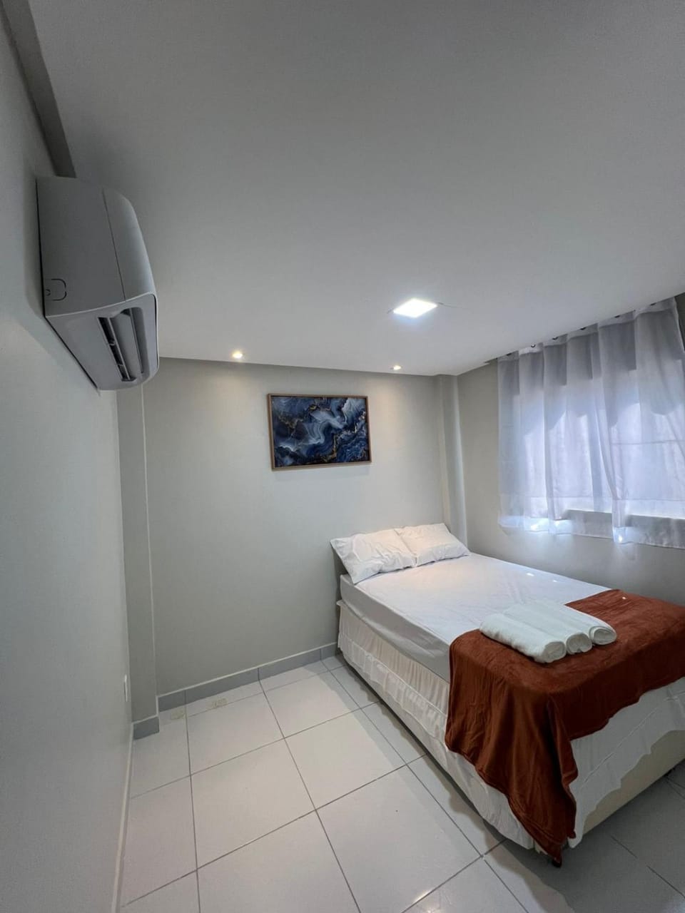 Bed, Photo of the whole room, Bedroom, towels, air conditioner