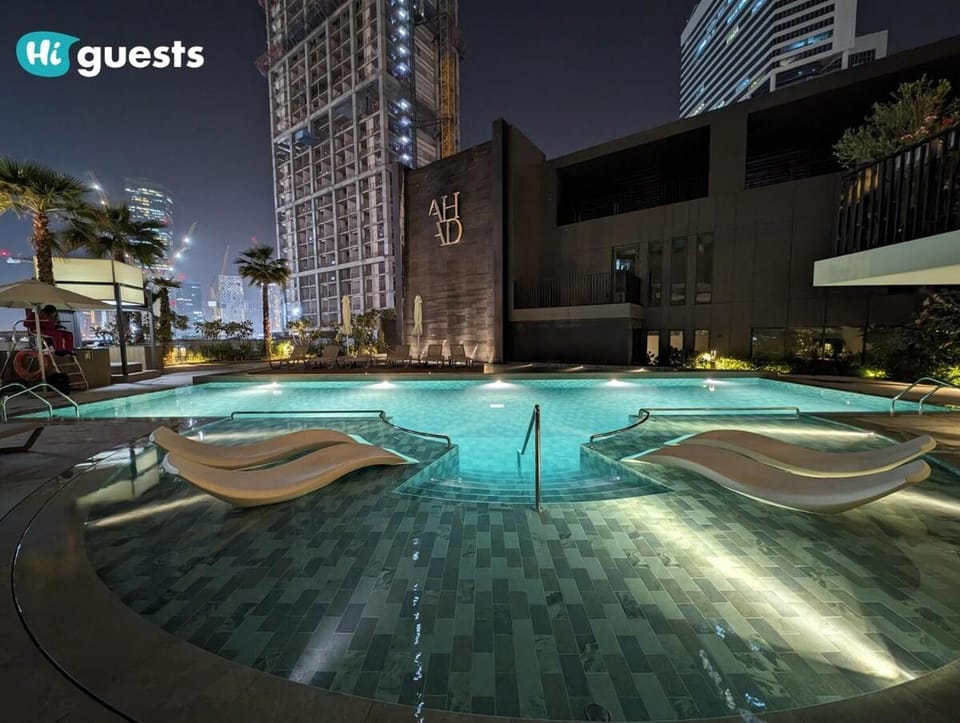 HiGuests - Modern & Stylish 1BR Apt - Near Business Bay Metro Apartment in Dubai
