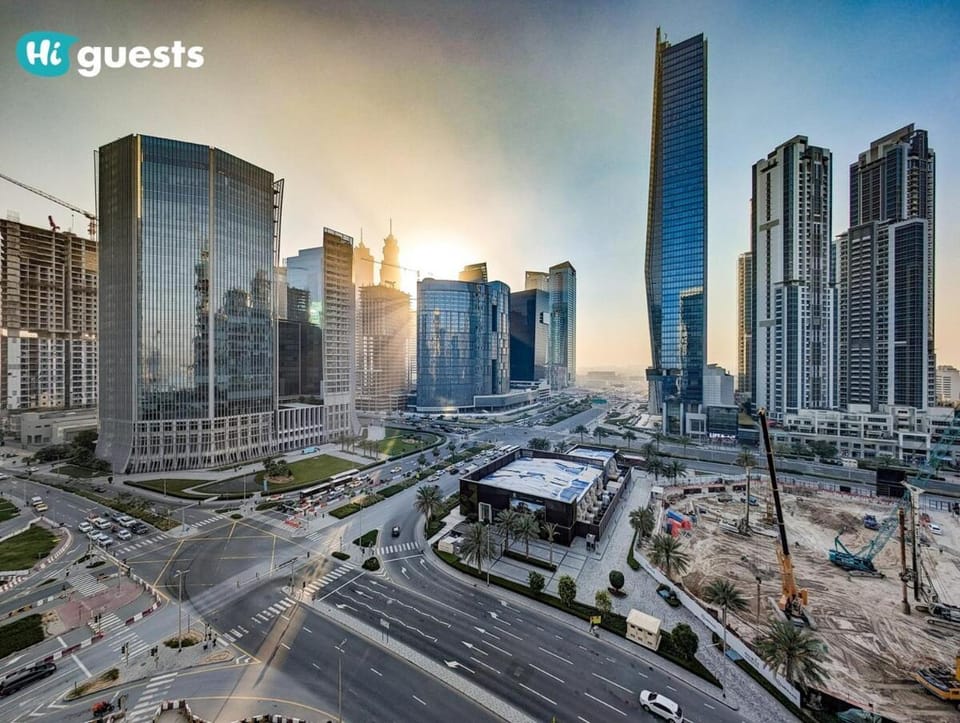 HiGuests - Modern & Stylish 1BR Apt - Near Business Bay Metro Apartment in Dubai