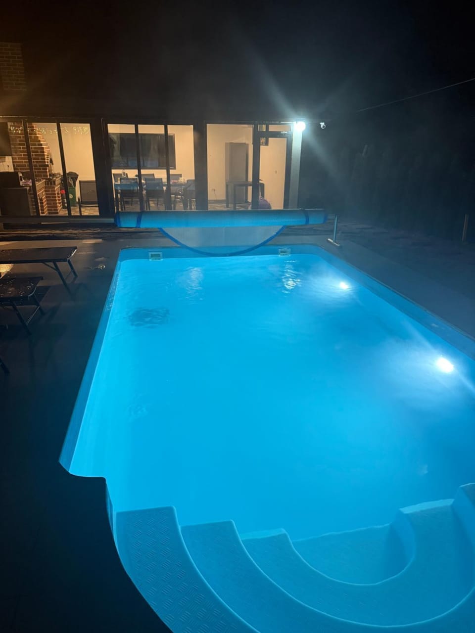 Swimming pool