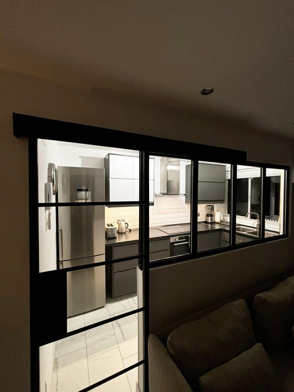 Kitchen or kitchenette, Living room