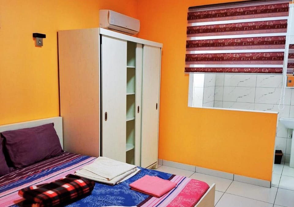 Bed, Photo of the whole room, Bedroom, towels, wardrobe