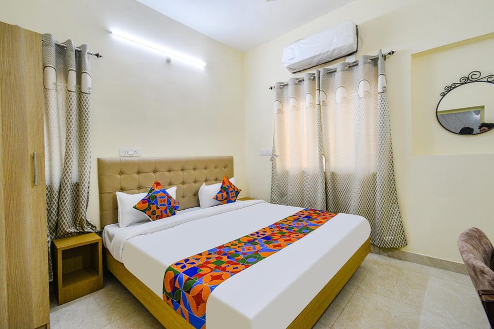 Bed, Bedroom, air conditioner