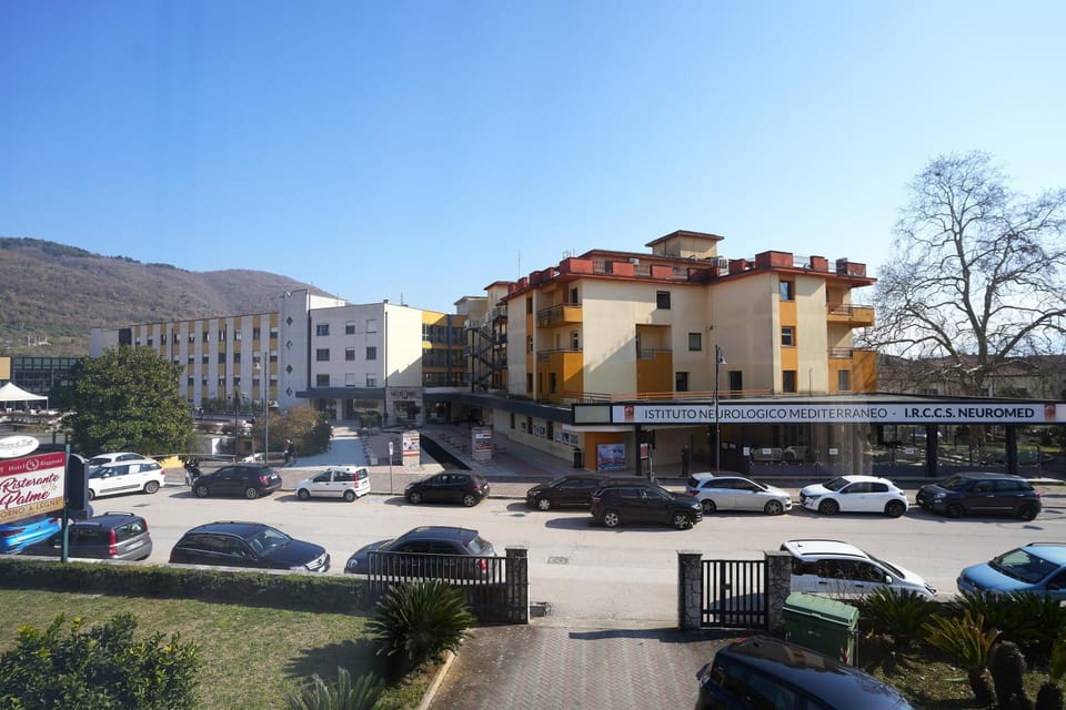 View (from property/room), Location