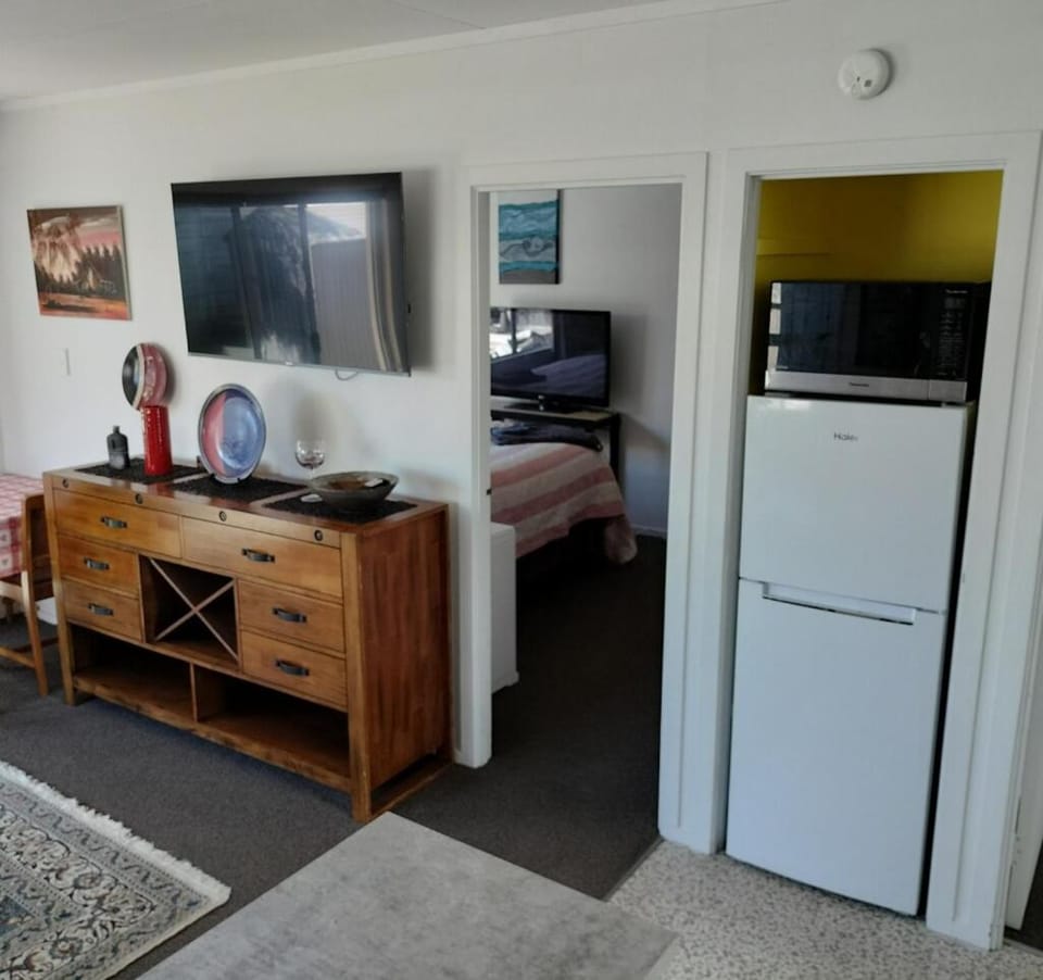 Location, Location, Location! Apartment in New Plymouth