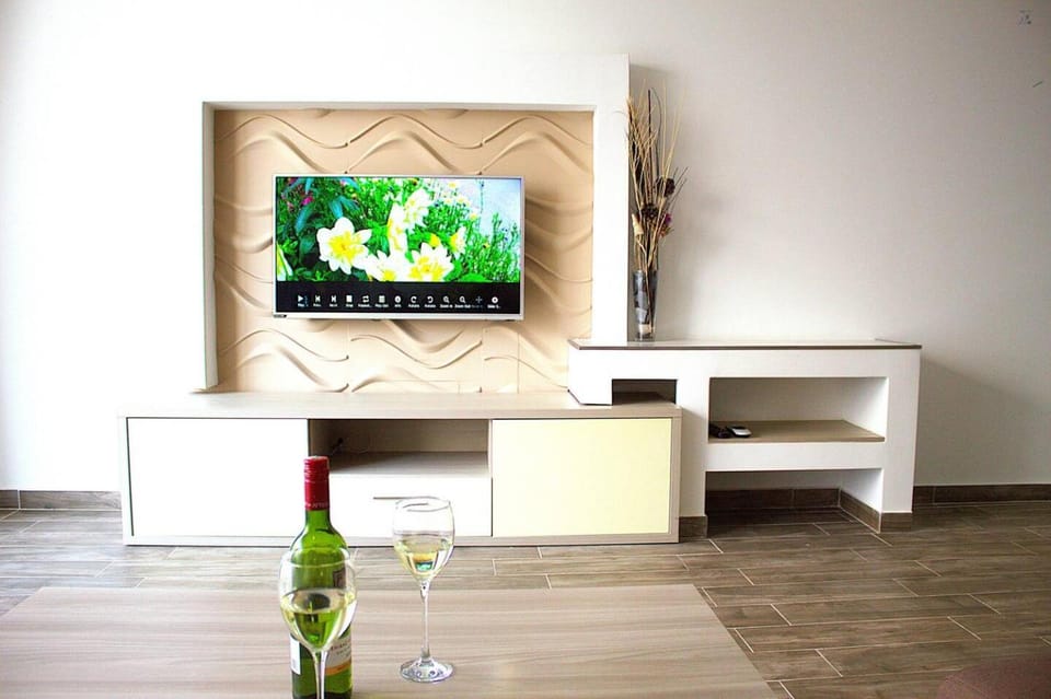 Stylish 3bedroom apartment Gzira by Homely Apartment in Malta