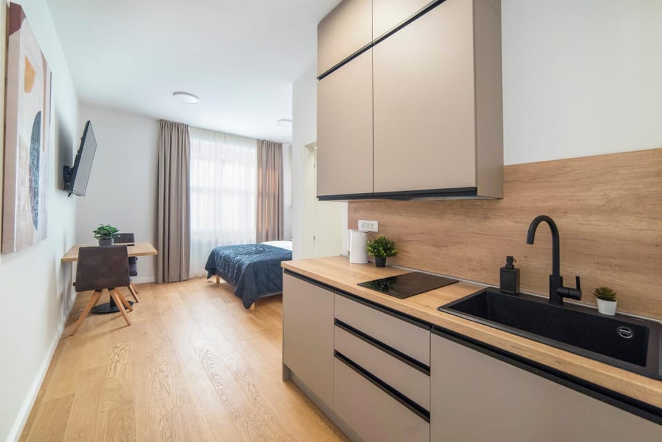 TV and multimedia, Kitchen or kitchenette, stove