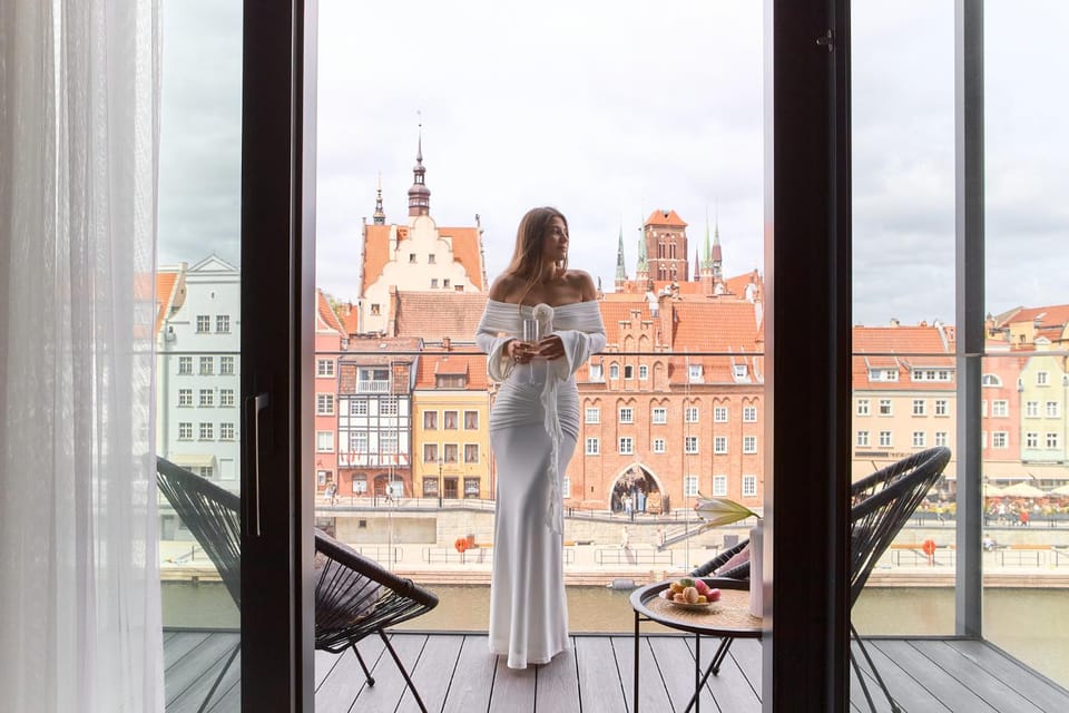 People, View (from property/room), Balcony/Terrace, Guests