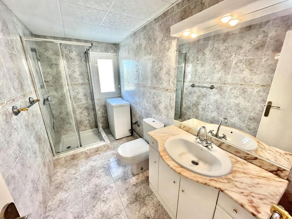 Shower, Bathroom, washing machine