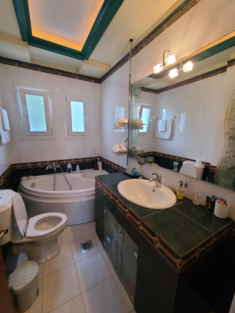 Toilet, Bathroom, Bath