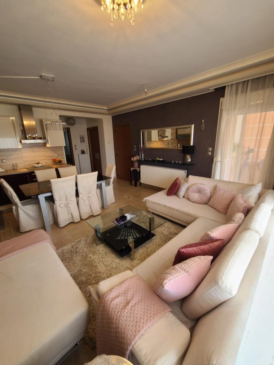 Living room, Seating area, Dining area