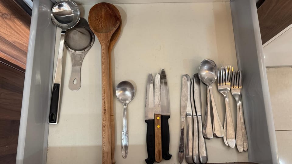 Kitchen or kitchenette, kitchen