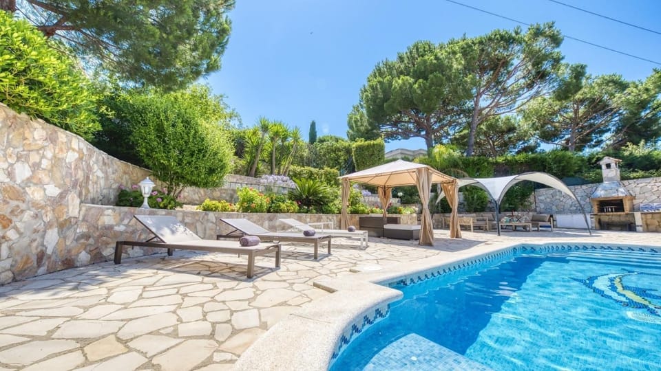 Property building, Living room, Swimming pool