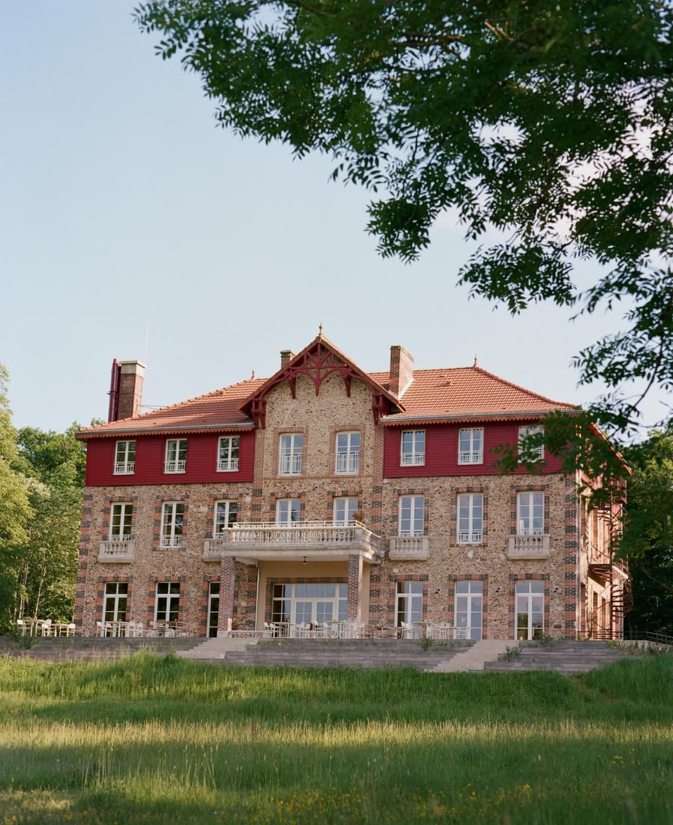 Property building, Natural landscape, Landmark view