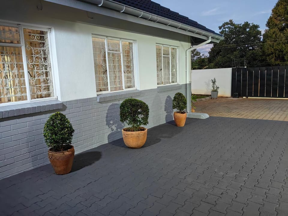 55 On Paisley House in Zimbabwe
