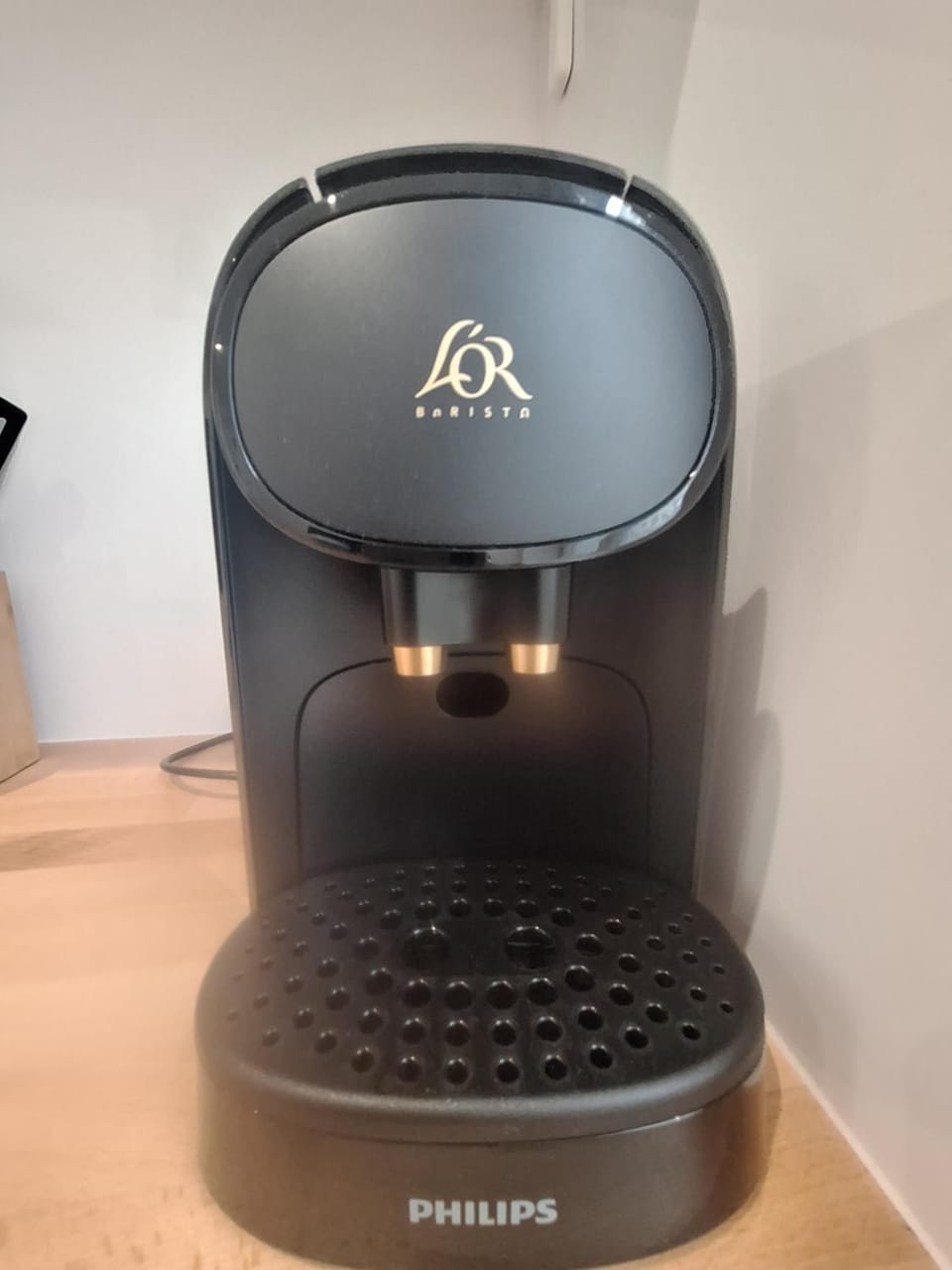 Coffee/tea facilities, Breakfast