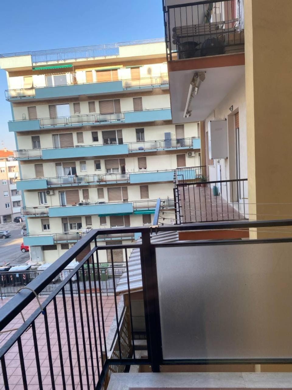 Property building, Day, View (from property/room), Balcony/Terrace