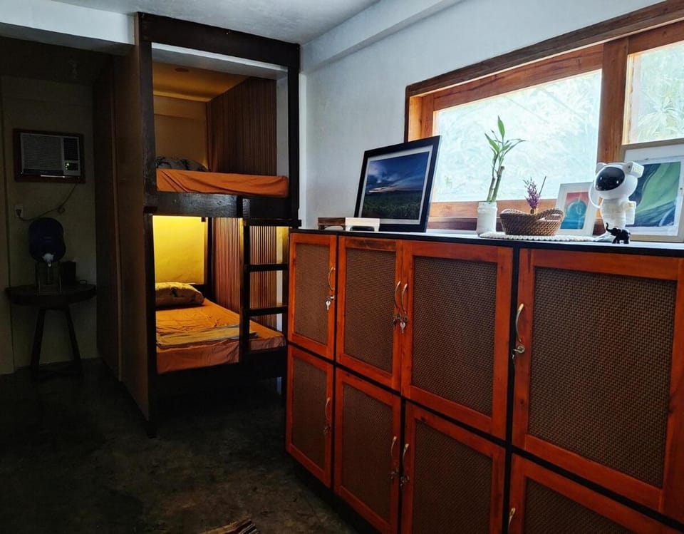 Bed, Bedroom, bunk bed