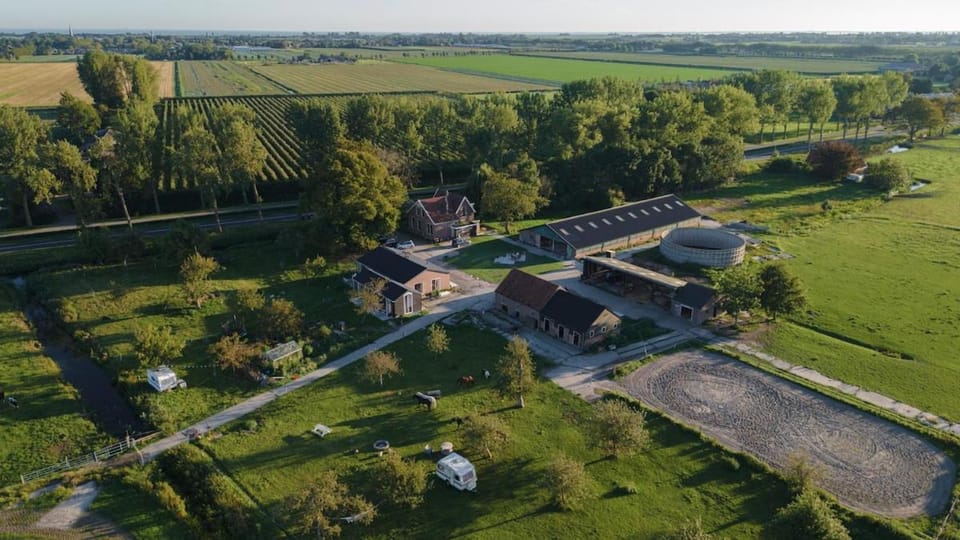 Group accommodation Huize Blokland on nature farm - 14p House in Flevoland, Netherlands