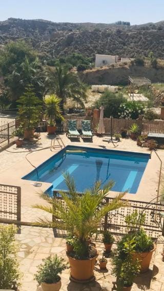 Balcony/Terrace, Swimming pool