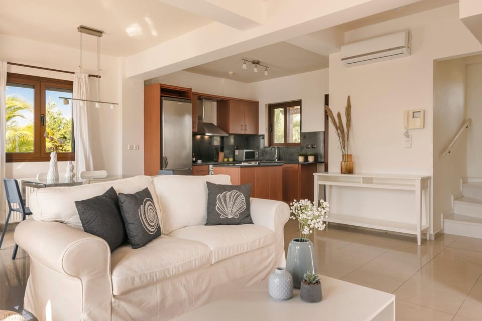 TV and multimedia, Living room, fireplace, air conditioner