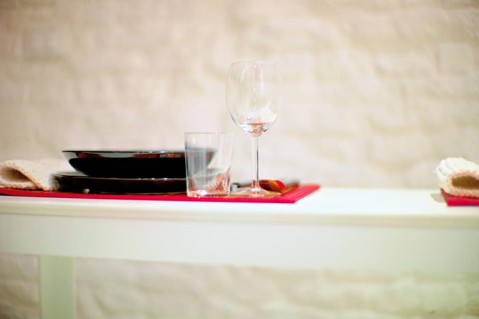 Kitchen or kitchenette, Food and drinks