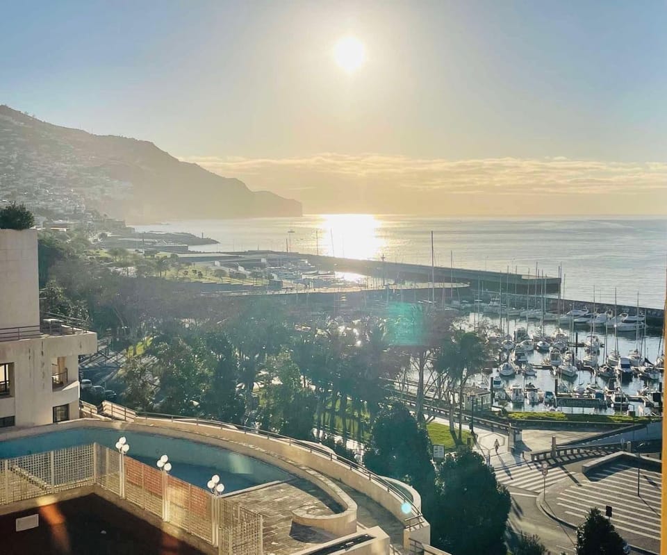 Center Marina view Gold Studio Apartment in Funchal