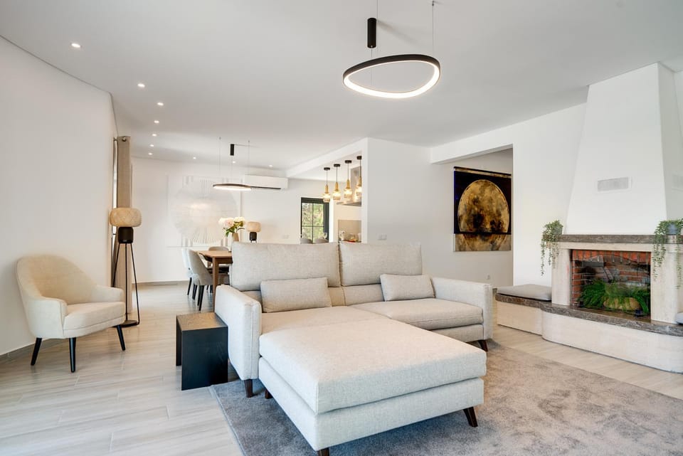Communal lounge/ TV room, Living room