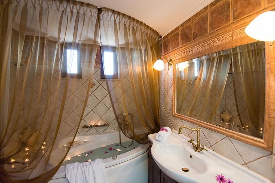 Bathroom, Bath, towels