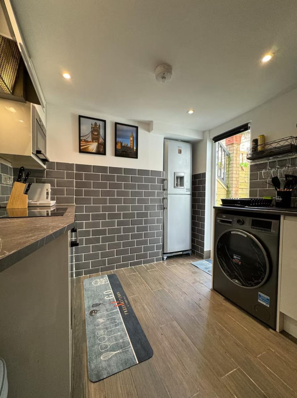 No 5 Accommodation Apartment in London Borough of Islington