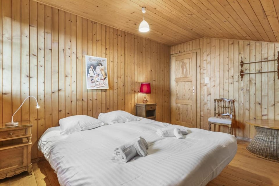 Chalet familial avec vue sur les Alpes et le lac sur les hauts de Montreux à Caux Chalet in Montreux
