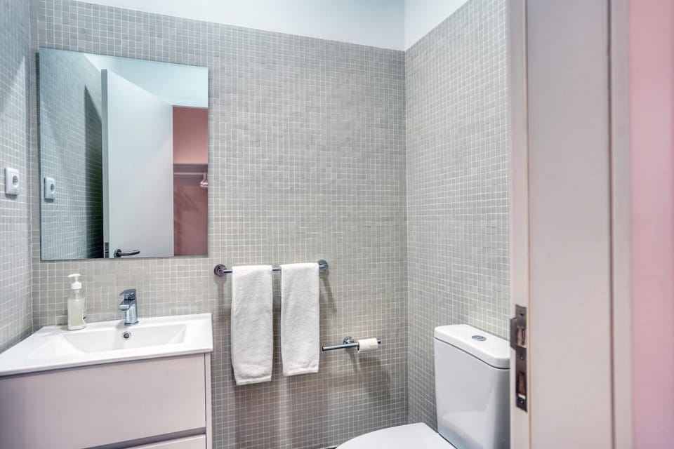 Toilet, Bathroom